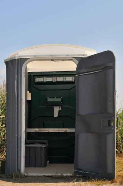 Porta potty rental for outdoor events in Blountstown, FL
